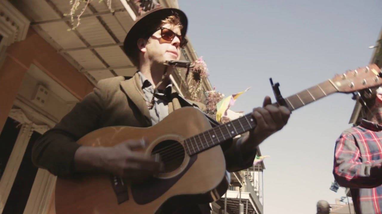 Woody Pines do anything for love and tour Benelux this month